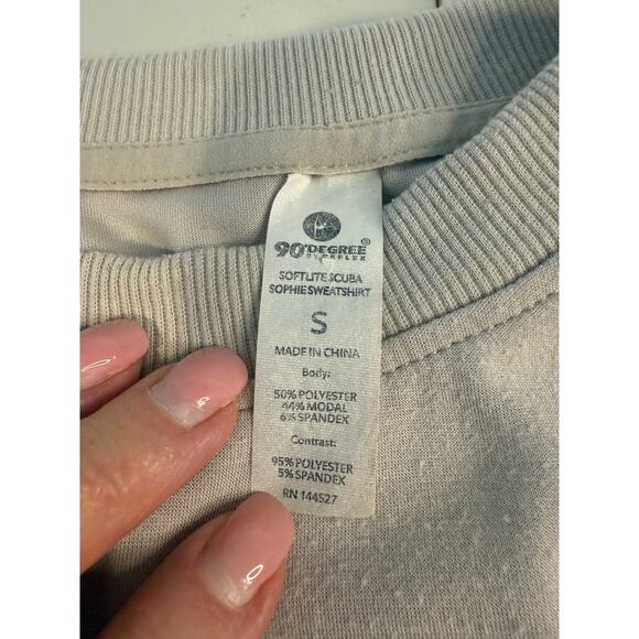 90 DEGREE BY REFLEX
Softlite Scuba Sophie Sweatshirt - Picture 3 of 6